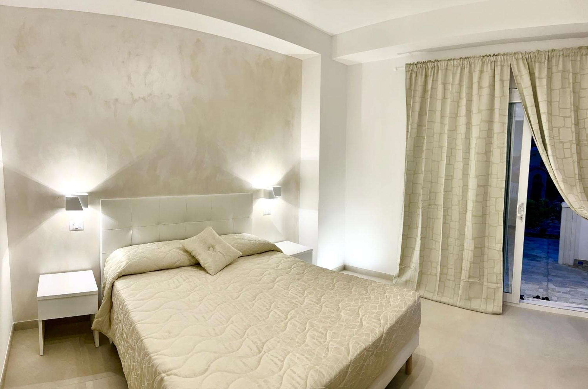 Gemini Luxury Rooms Peschici Exterior foto
