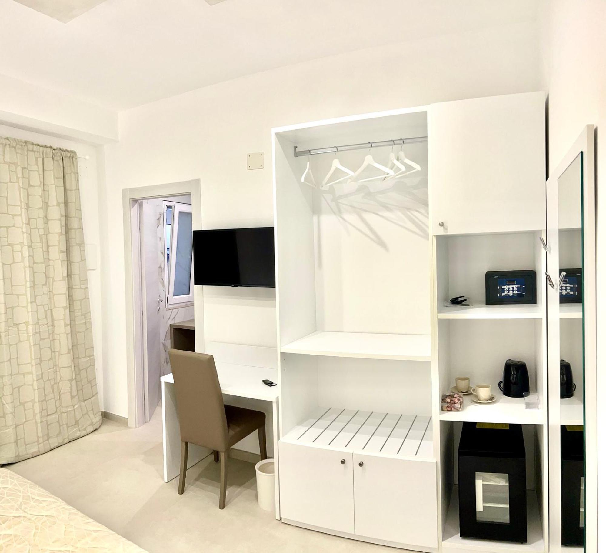 Gemini Luxury Rooms Peschici Exterior foto