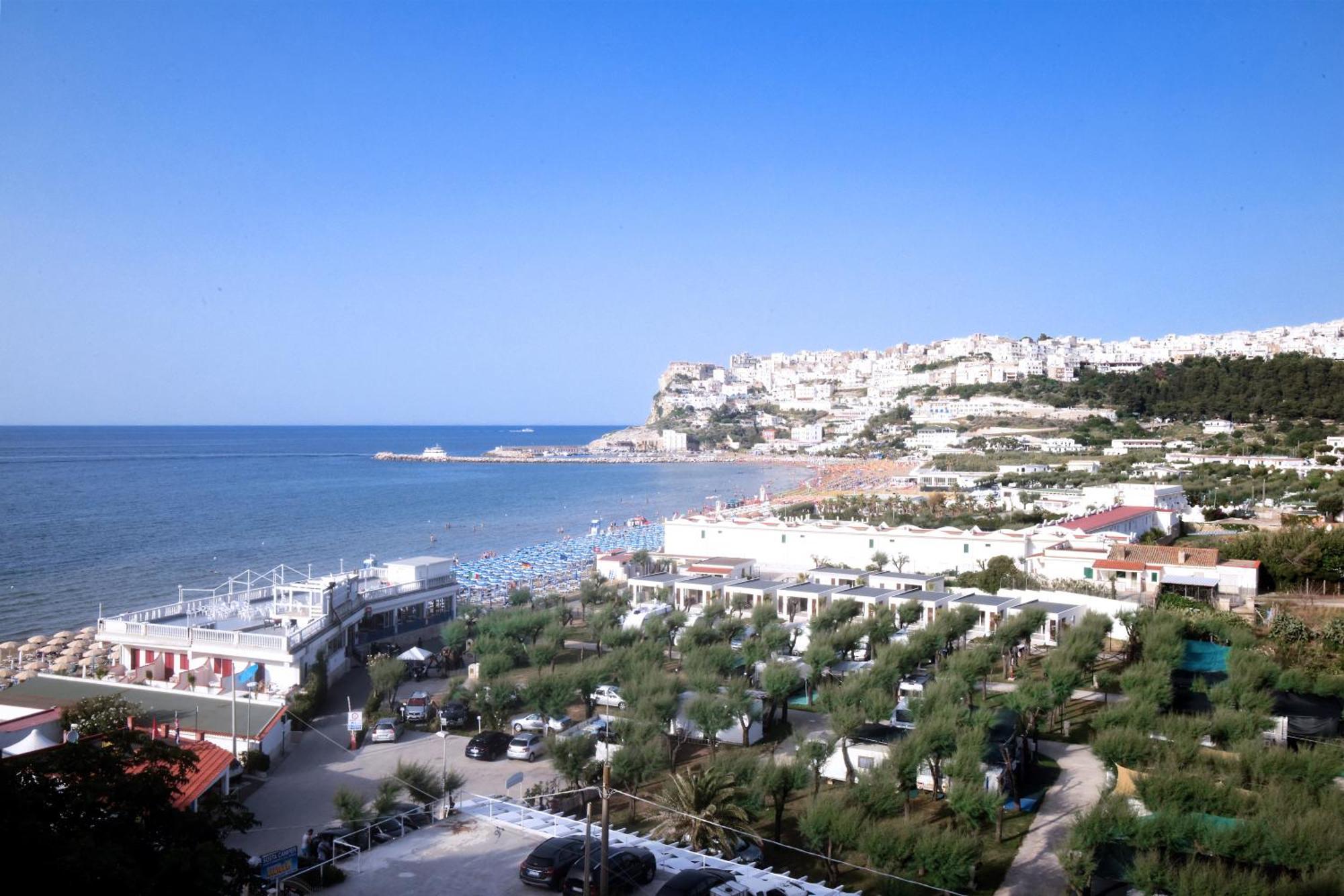 Gemini Luxury Rooms Peschici Exterior foto